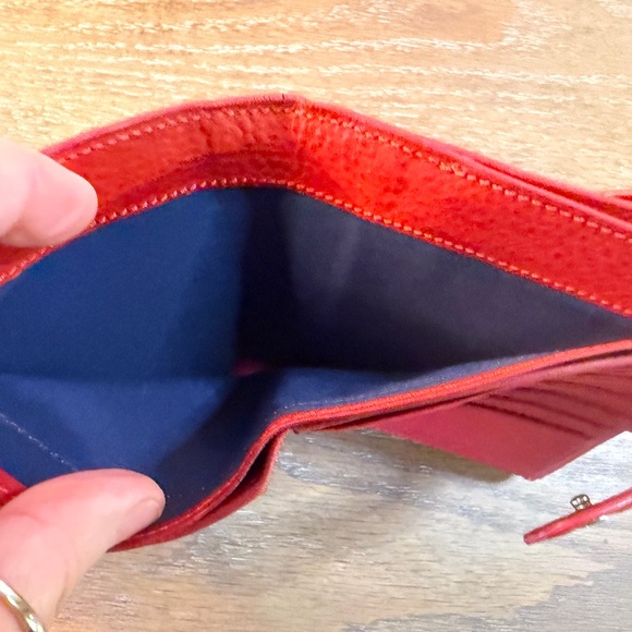 Dooney & Bourke Alto Leather Croc Embossed Satchel & wallet - Picture 15 of 17